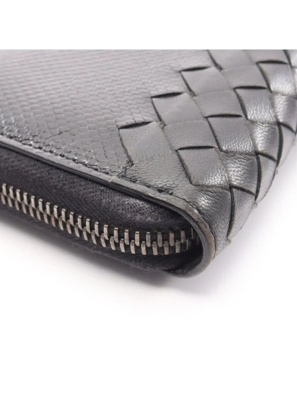 Bottega Veneta Round Wallet Intrecciato Black Leather